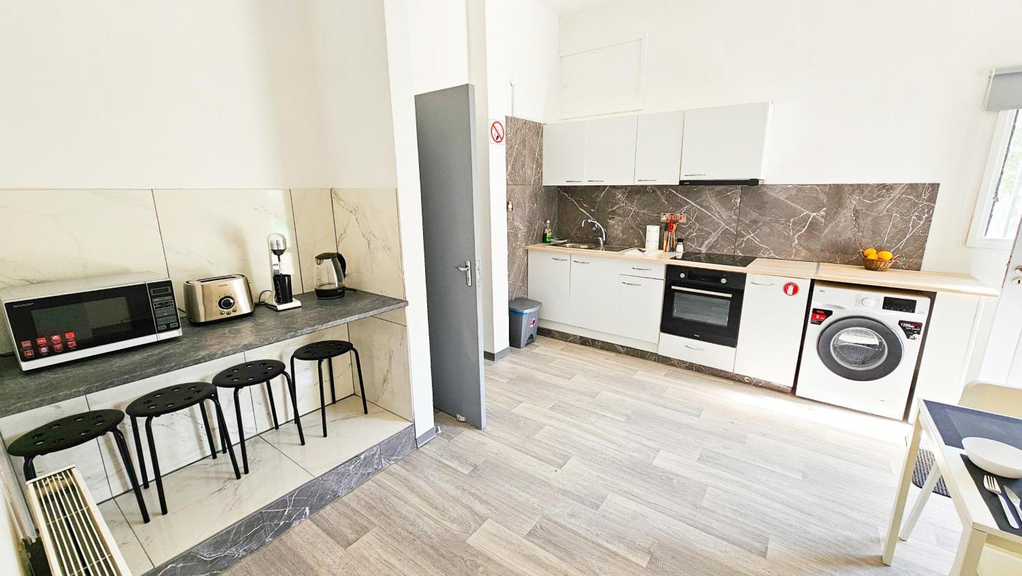The Lemon Tree Hostel ลาร์นาคา ภายนอก รูปภาพ